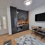 Dom B Apartments