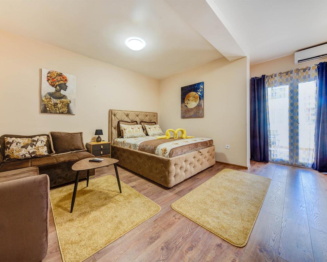 Dom B Apartment *